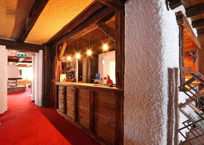 Turm Hotel Graecherhof Grächen